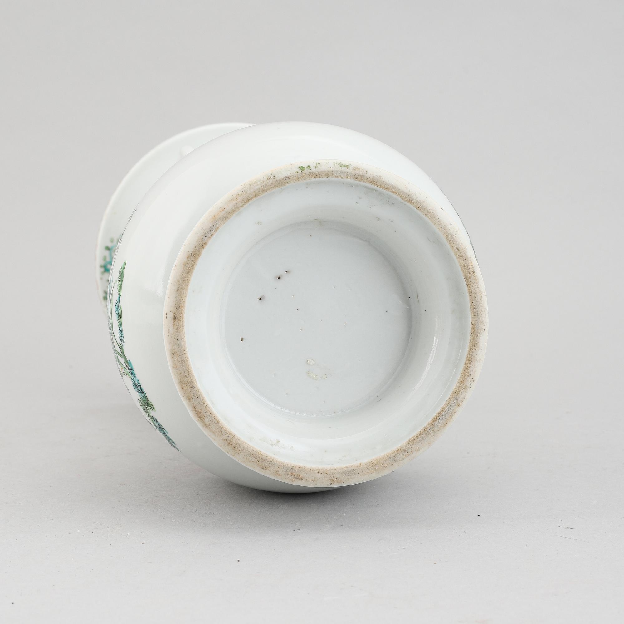 A Chinese famille rose vase, late 20th century.