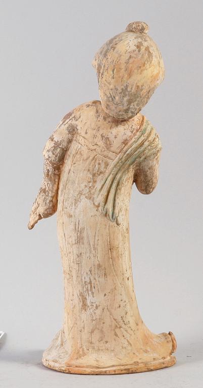 FIGURIN/SKULPTUR, lergods. Kina.