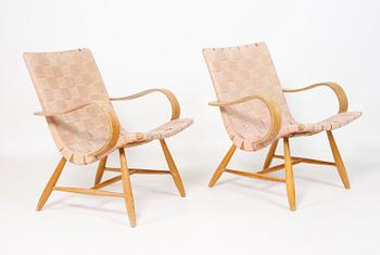 KARMSTOLAR, ett par, sannolikt Yngve Ekström för ESE-möbler, 1940-tal.