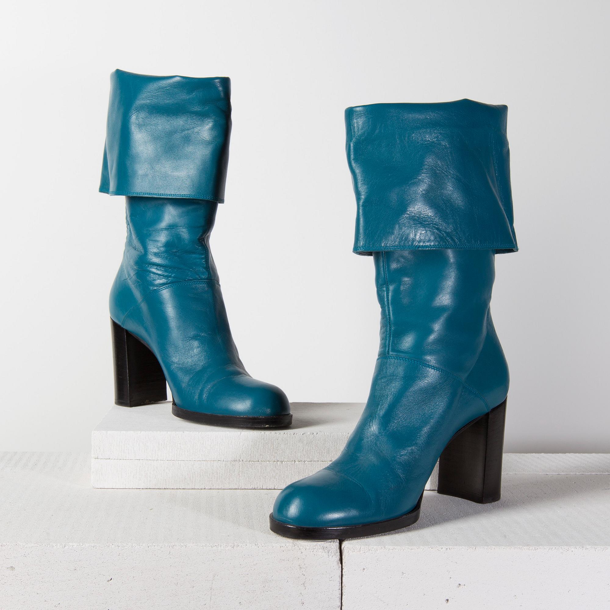 STÖVLAR, Chanel, storlek 39.