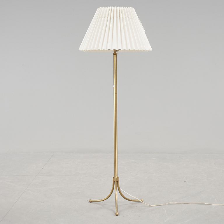 GOLVLAMPA, "G2326", Josef Frank, Svenskt Tenn, 1900-talets andra hälft.