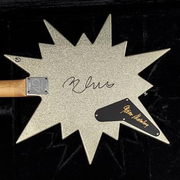 ELECTRIC GUITAR, Malmberg ABBA Star guitar Limited Edition, 2/50, 2014. Signed by Björn Ulvaeus and Göran Malmberg.