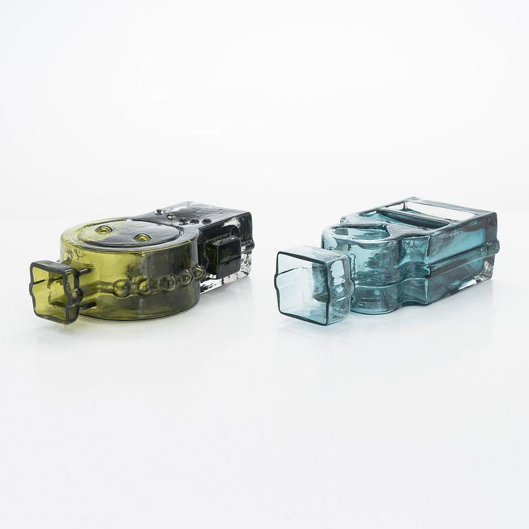 Helena Tynell, vaser, 4 st, osignerade.