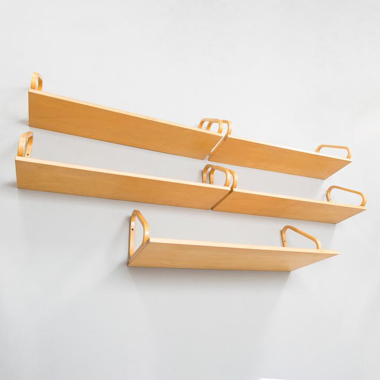 ALVAR AALTO, A set of five '112B' shelves for Artek, latter half of the 20th century.