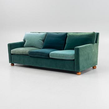 Josef Frank, a model 3031 sofa from Firma Svenskt Tenn,