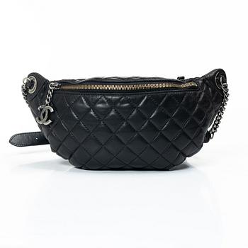 Chanel, midjeväska, 2014.