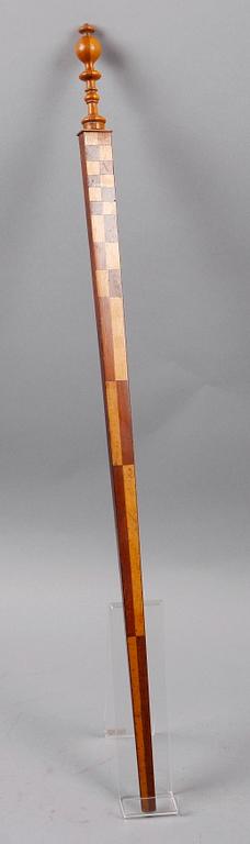 MÄTSTICKA, trä, 1800-tal.