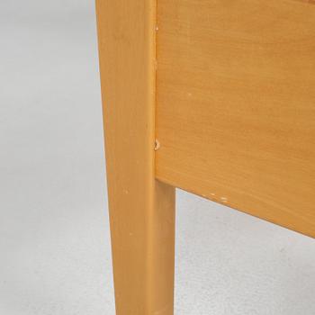 A pair of beds by Carl Malmsten for Åfors Möbelfabrik, second half of the 20th century.