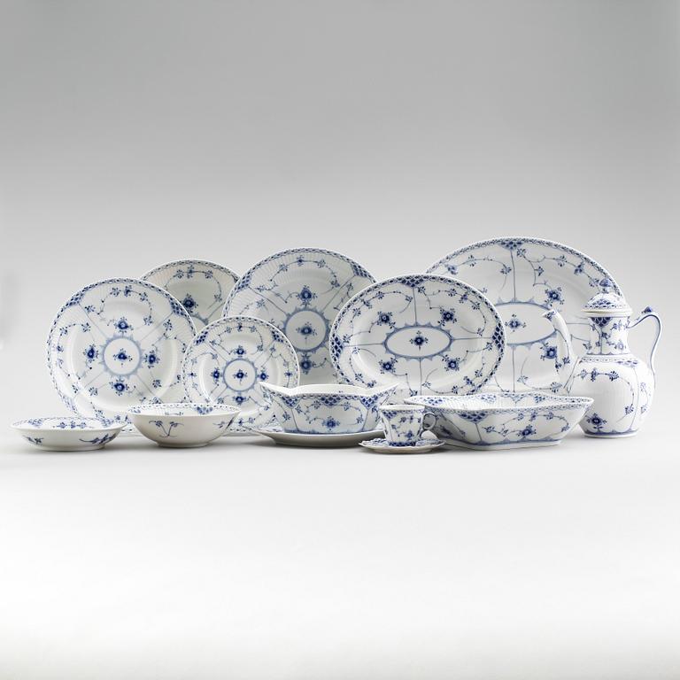 MATSERVIS, 54 delar,  porslin, Royal Copenhagen.