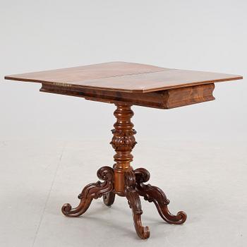 SPELBORD, nyrokoko, 1800-talets andra hälft.