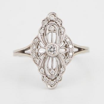 White gold and brilliant-cut diamond ring.