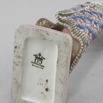 FIGURIN, porslin, Dahl Jensen, Danmark, omkring 1900-talets mitt.