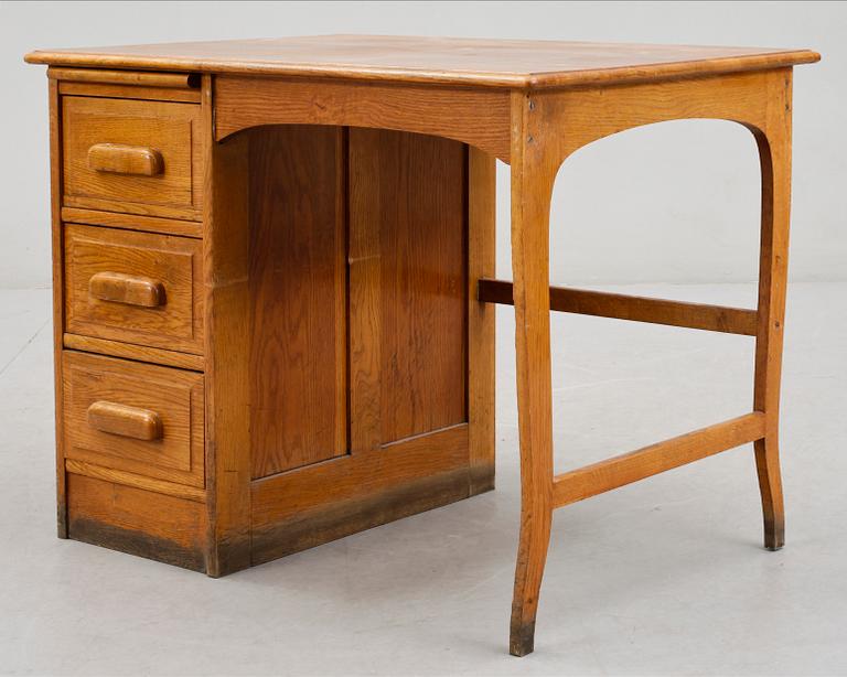 SKRIVBORD, 1910/20-tal.