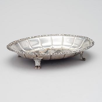 SKÅL, silver, finska kontrollstämplar Holger Albert Salonius, Helsingfors 1954. Vikt 860 g.