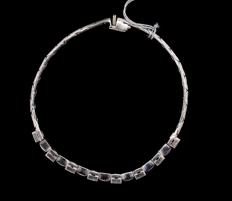 ARMBAND, 8 st briljantslipade diamanter, tot. ca 0.80 ct.