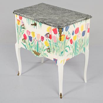 BYRÅ, gustaviansk stil, omkring 1900-talets mitt.