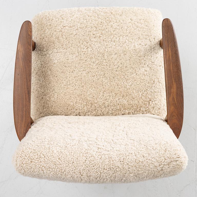 A pair of armchairs, second half of the 20th century.