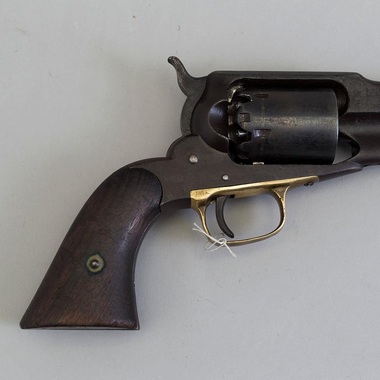 An American Remington Navy M/1861 revolver.