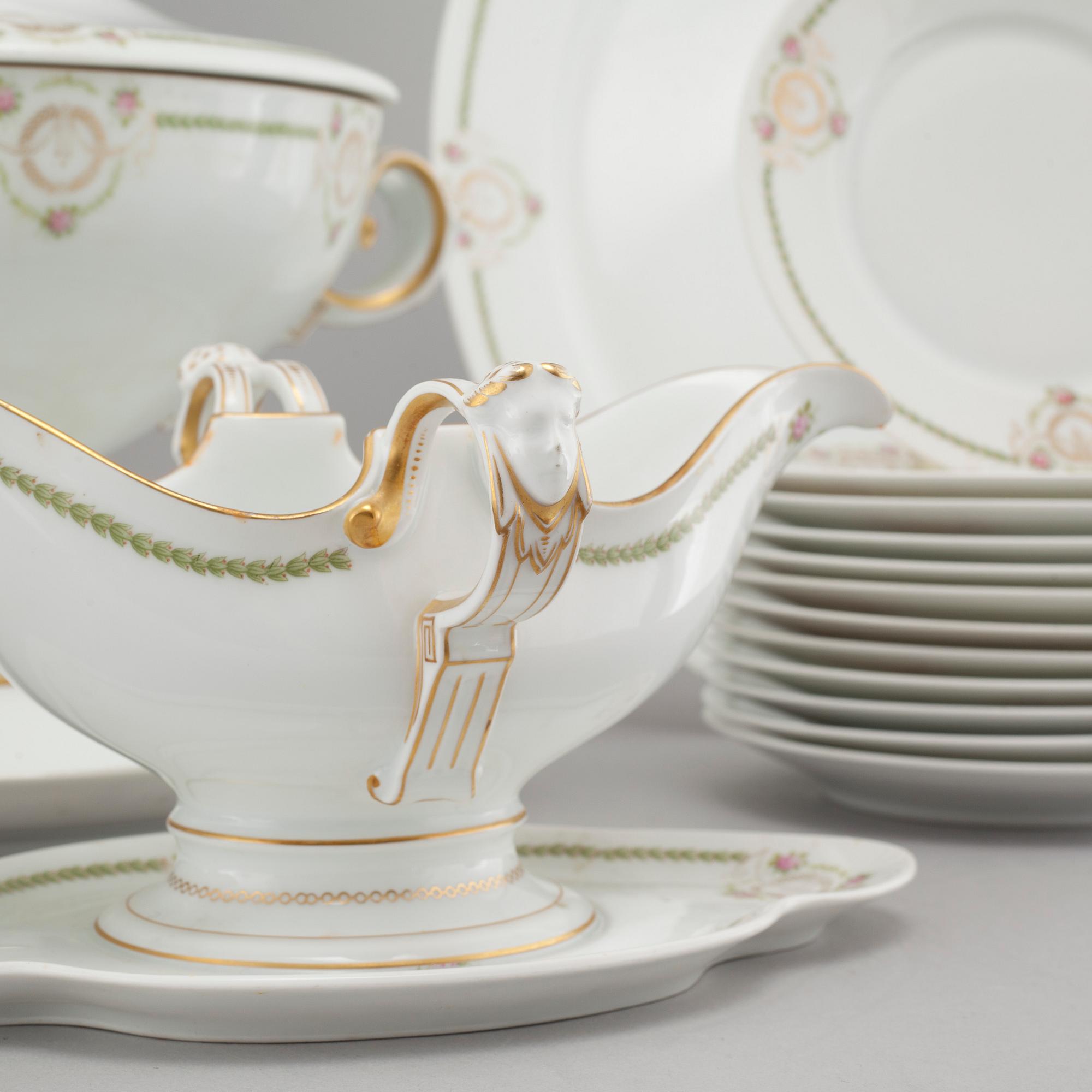 58 pieces of late 20th century dinnerware from Rosenthal called "Empire".