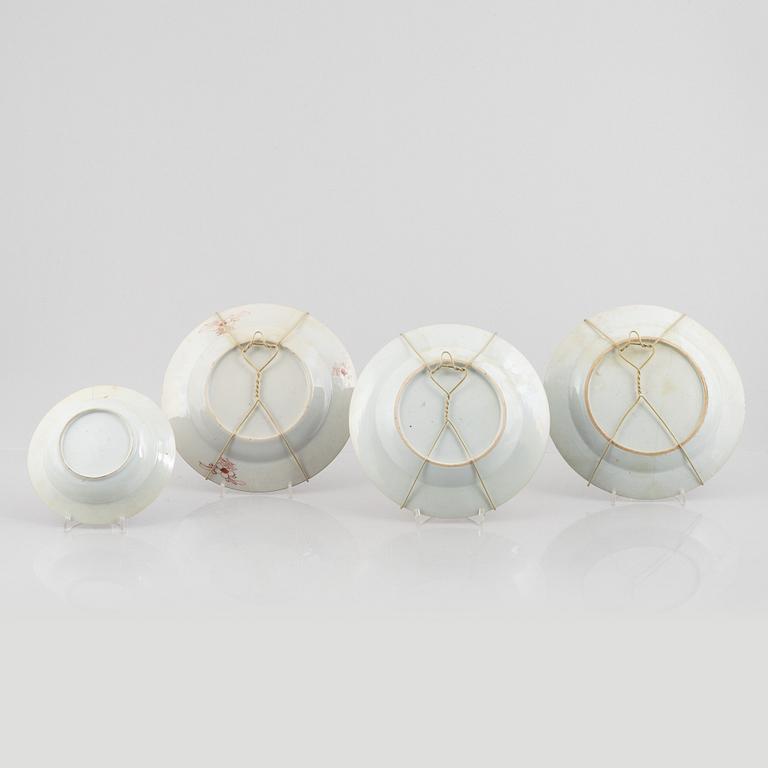 Six Famille Rose export porcelain plates and a creamer, China, Qianlong (1736-95).