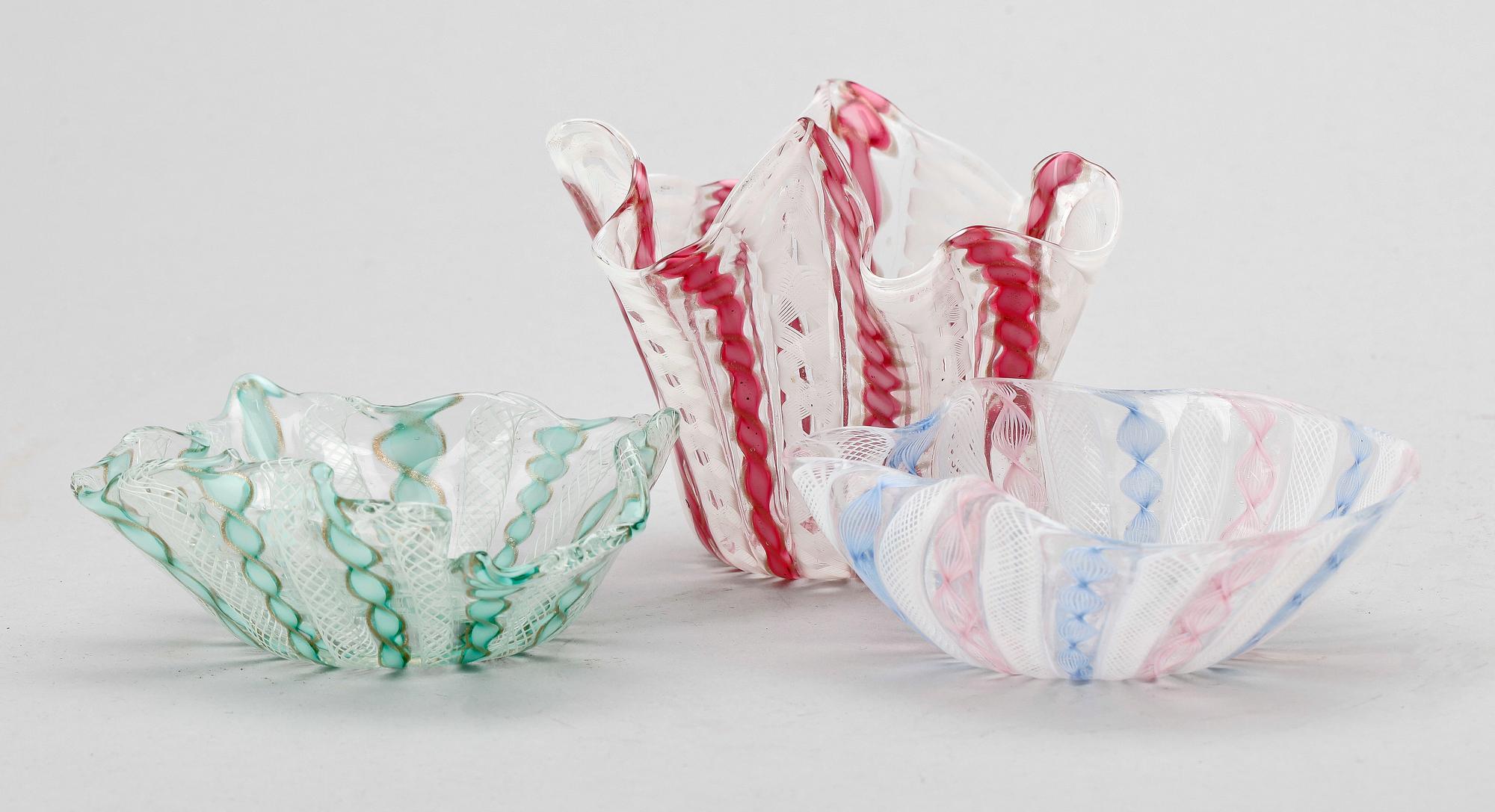 NÄSDUKSSKÅLAR, 3 st, glas,"Fazzoletto", Fulvio Bianconi och Paolo Venini, Venini, Murano, Italien 1950-tal.