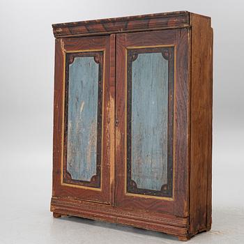 A cabinet, 19th century.