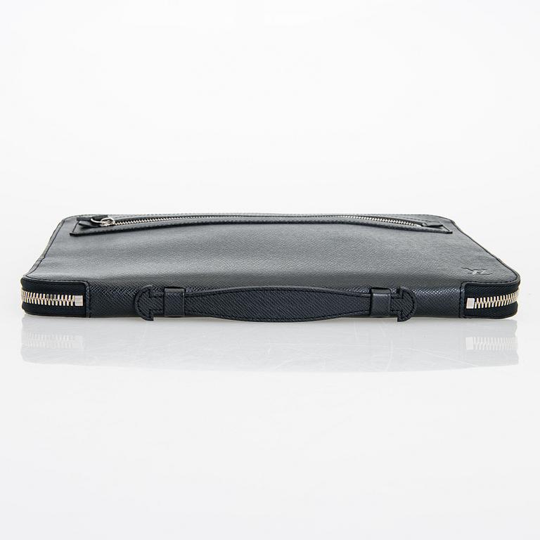 Louis Vuitton, a Taiga 'Vladimir' Business Portfolio.