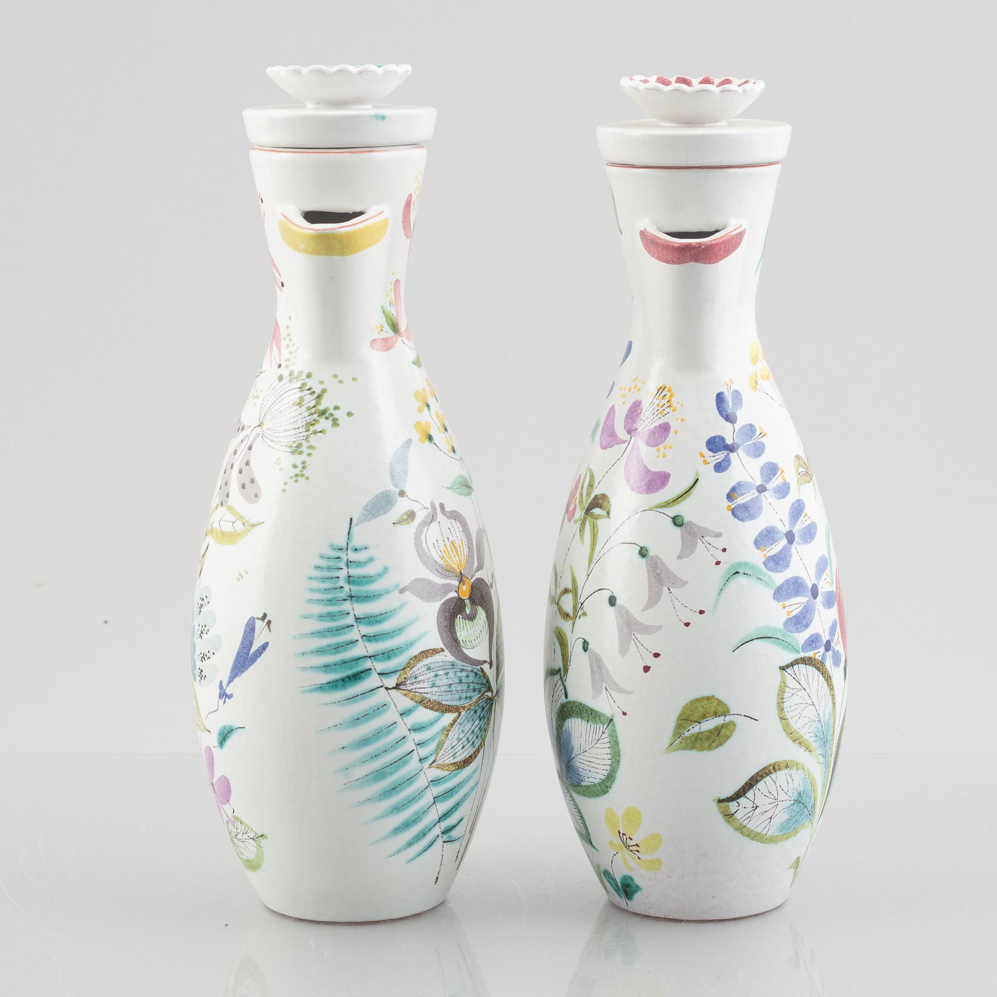 Stig Lindberg, a pair of faience jugs, Gustavsberg studio.