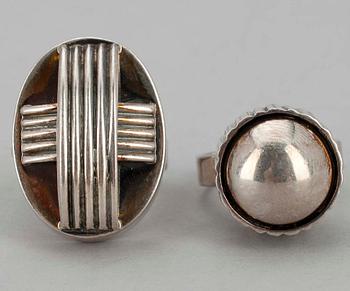 RINGAR, 2 st, sterling silver, E. Granit & Co. Helsingfors 1967. Tot. vikt 18,8 gr.