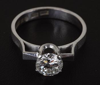 RING, 18K vg, m briljant, 1,33ct.
