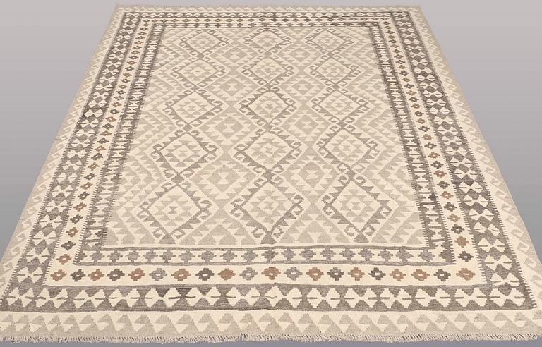 MATTA, Kelim, ca 274 x 197 cm.