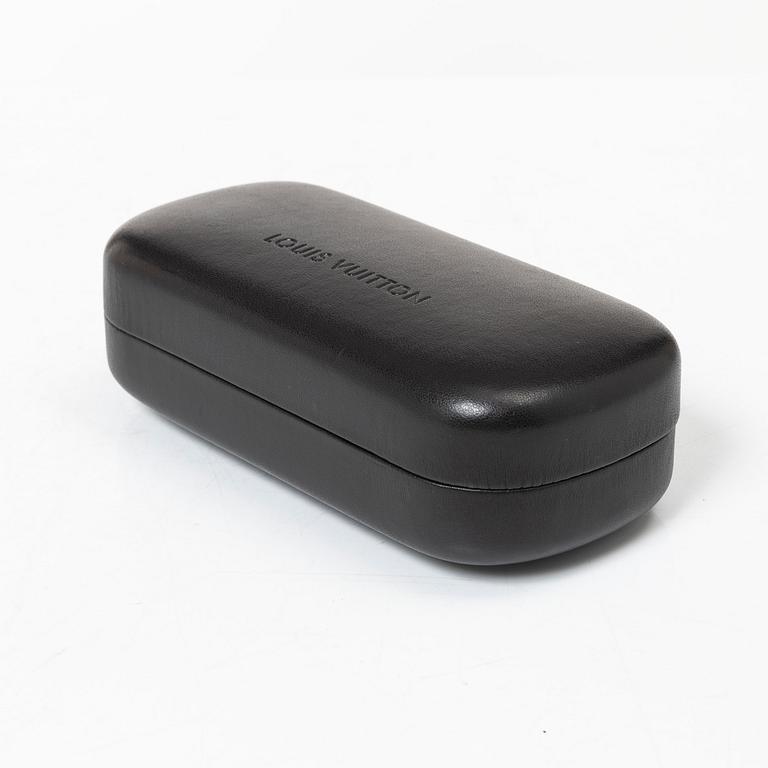 Louis Vuitton, Sunglasses.