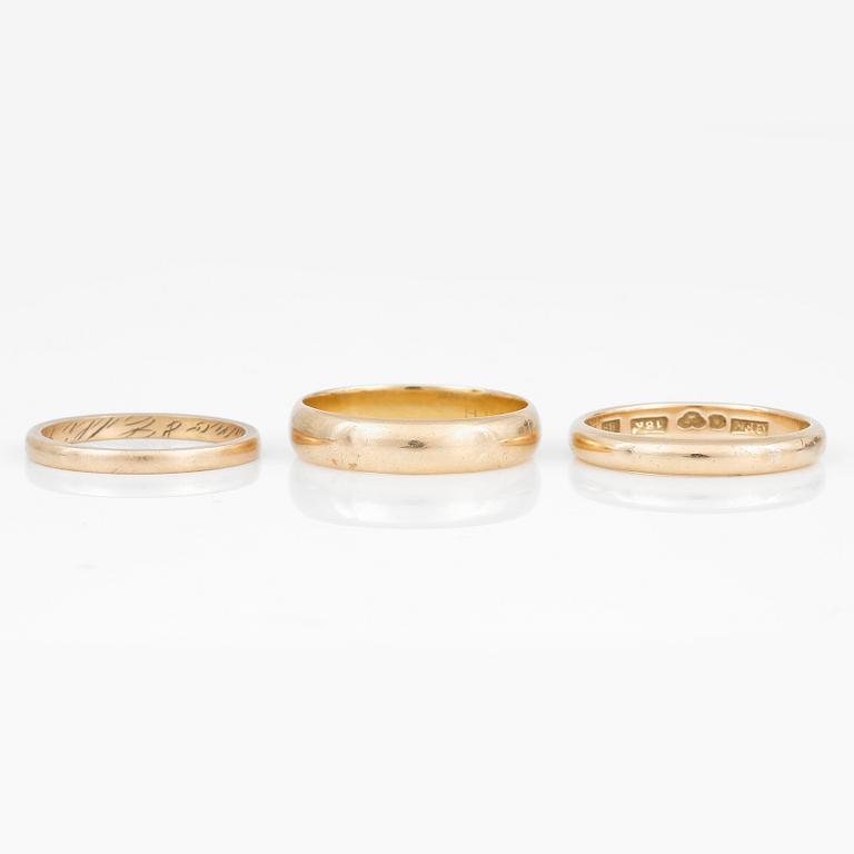 RINGAR, 3 st, 1900-talets andra hälft, 18K guld.