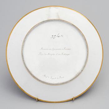 A RUSSIAN PORCELAIN PLATE ROM THE GURIEV SERVICE, Imperial porcelain factory 1809-1816, the time of Alexander I.