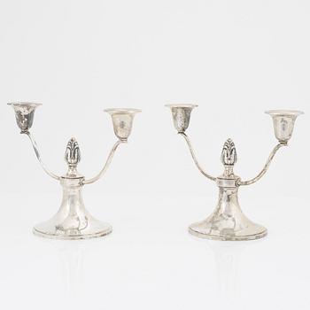 Kandelabrar, ett par, silver, svensk importstämpel.