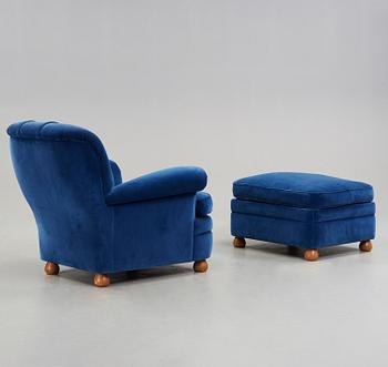 JOSEF FRANK, fåtölj med fotpall, Firma Svenskt Tenn, modell 336.