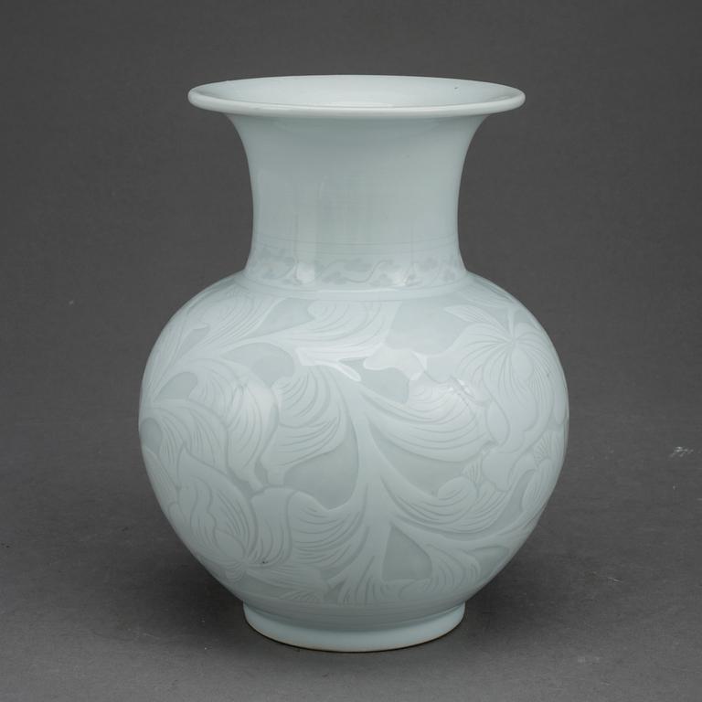 URNA, porslin, Kina, 1900-tal.