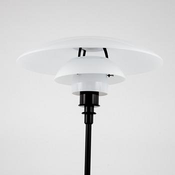 Poul Henningsen, bordslampa, "PH 3½-2½", Louis Poulsen, Danmark.