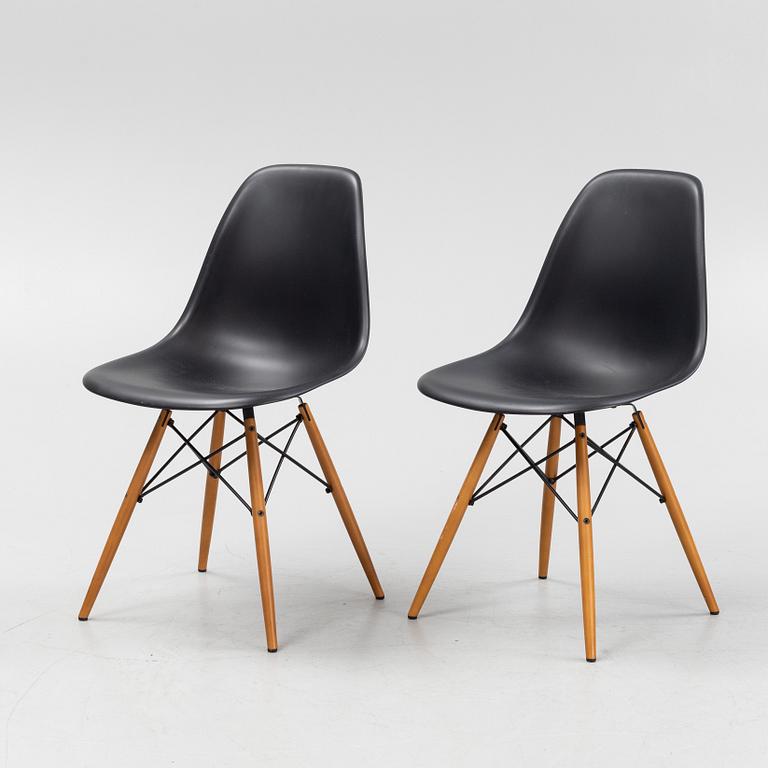 Charles & Ray Eames, stolar, ett par, "Plastic chair DSW", Charles & Ray Eames, Vitra, 2016.