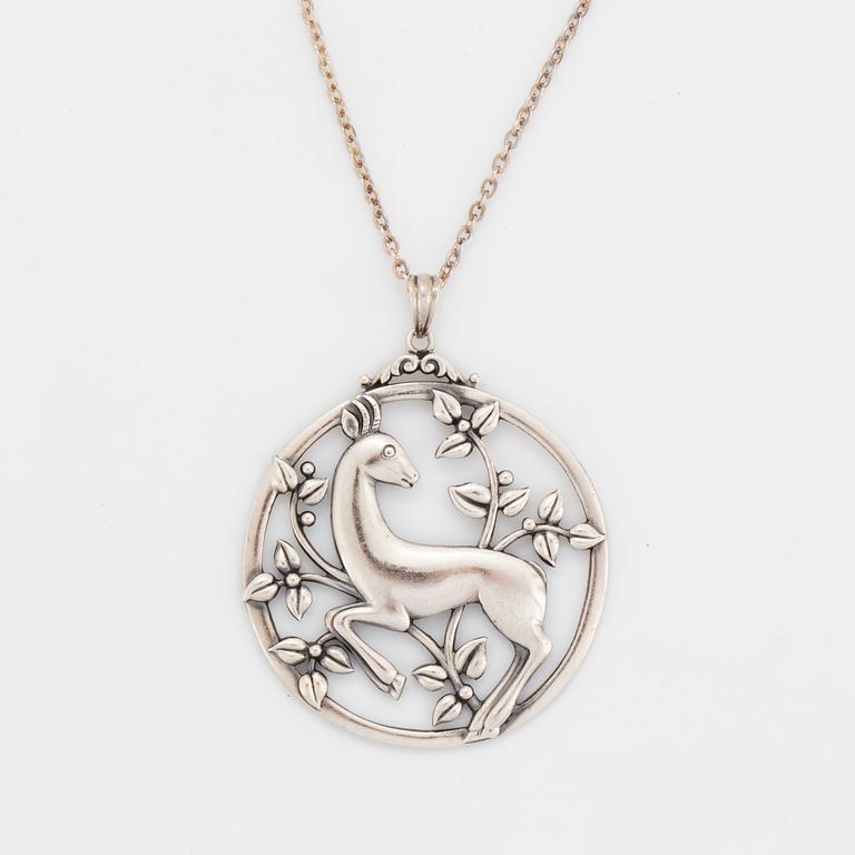 Gustaf Dahlgren & Co, silver pendant, with chain.