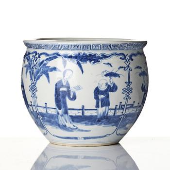 A Chinese blue and white porcelain flower pot, 20th century.