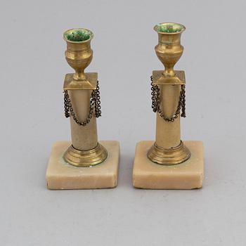 LJUSSTAKAR, ett par, sengustavianska, 1800-talets början.