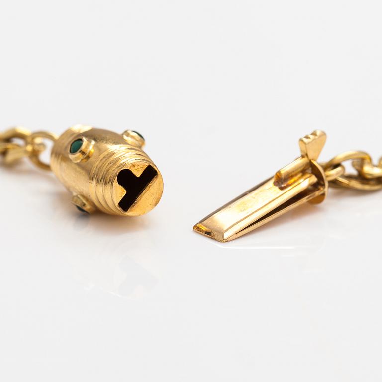 An 18K gold neckalce with stones. Erling Kaj Oy Ab, Helsinki 1977.