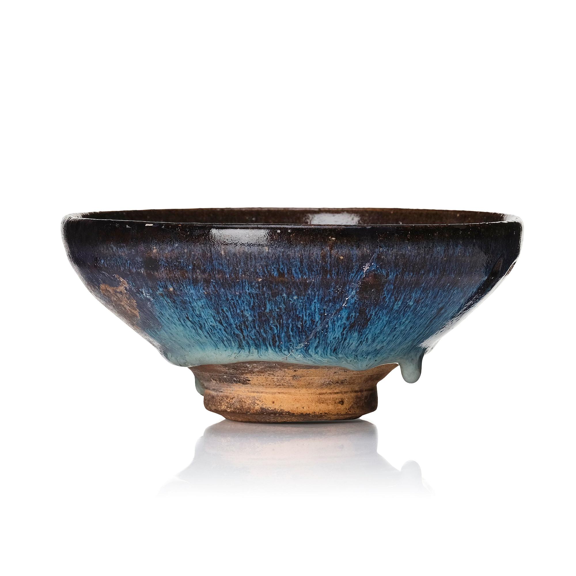 A lavender blue hairs fur glazed bowl, Song/Yuan dynasty.