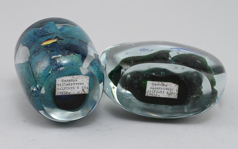 BREVPRESSAR, 2 st, glas, troligen Salviati & Co, Italien, 1900-talets andra hälft.