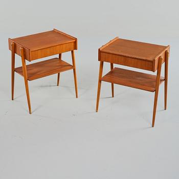 SÄNGBORD, ett par, 1900-talets mitt.