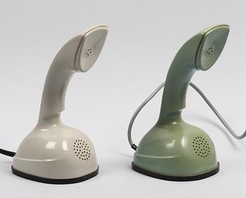 TELEFON. "Ericofonen", s.k. Kobra. Formgiven av Blomberg, Lysell och Thames 1953-1954.