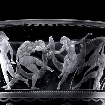 Simon Gate, an engraved glass bowl with plate, Orrefors, Sweden 1923, model 122.