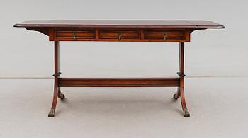 KLAFFBORD, England, 1900-talets andra hälft.