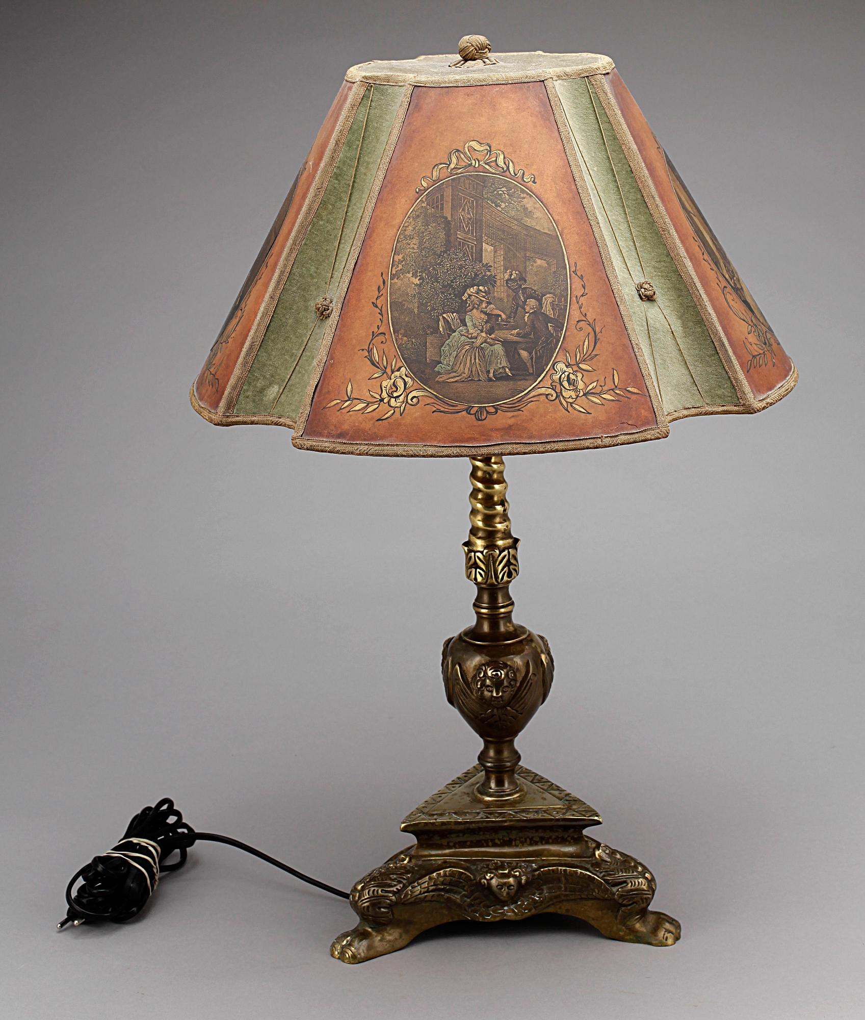 BORDSLAMPA, 1900-talets första hälft.